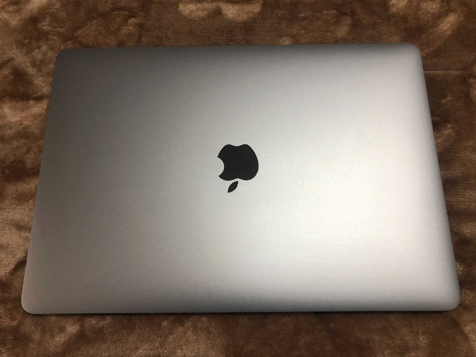 MacBook Pro 13 inch 2019 Retina, 1,4GHz, 8GB,SSD 128GB.LA CUTIE.CA NOU