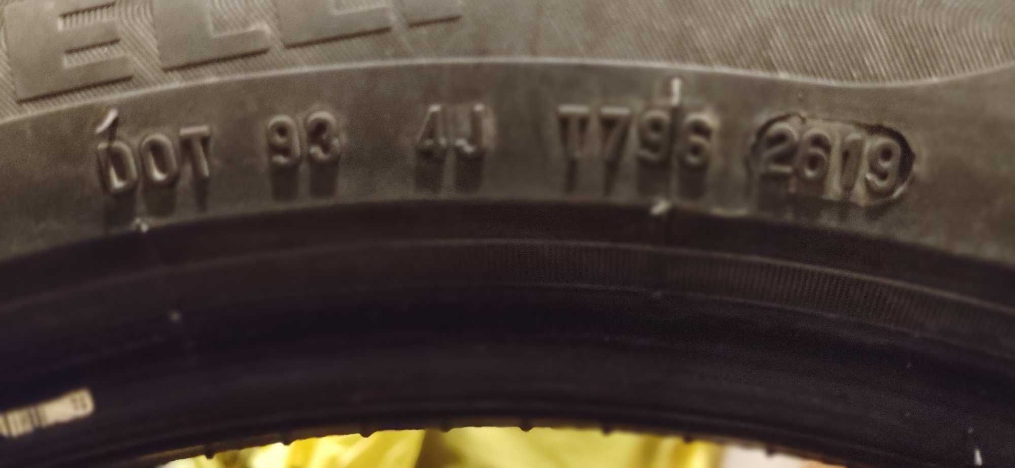 245/45/18 Pirelli SottoZero 3, Runflat