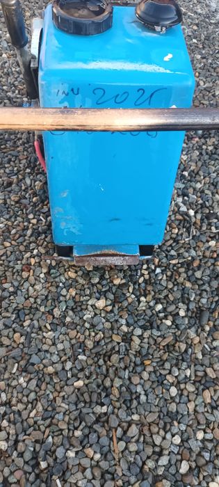 Mașina de tăiat beton și asfalt