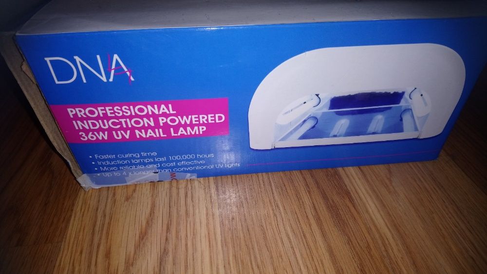 промо цена 10лв Професионална UV лампа за маникюр 36W