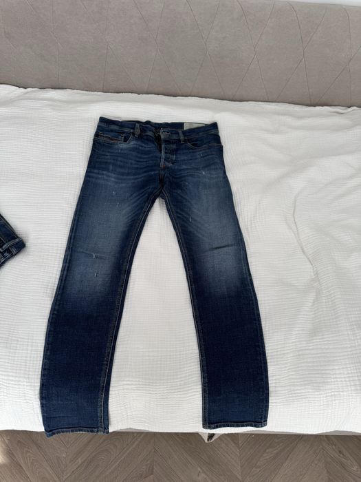 Vand blugi barbati  Diesel in stare excelenta, marime W31-L32