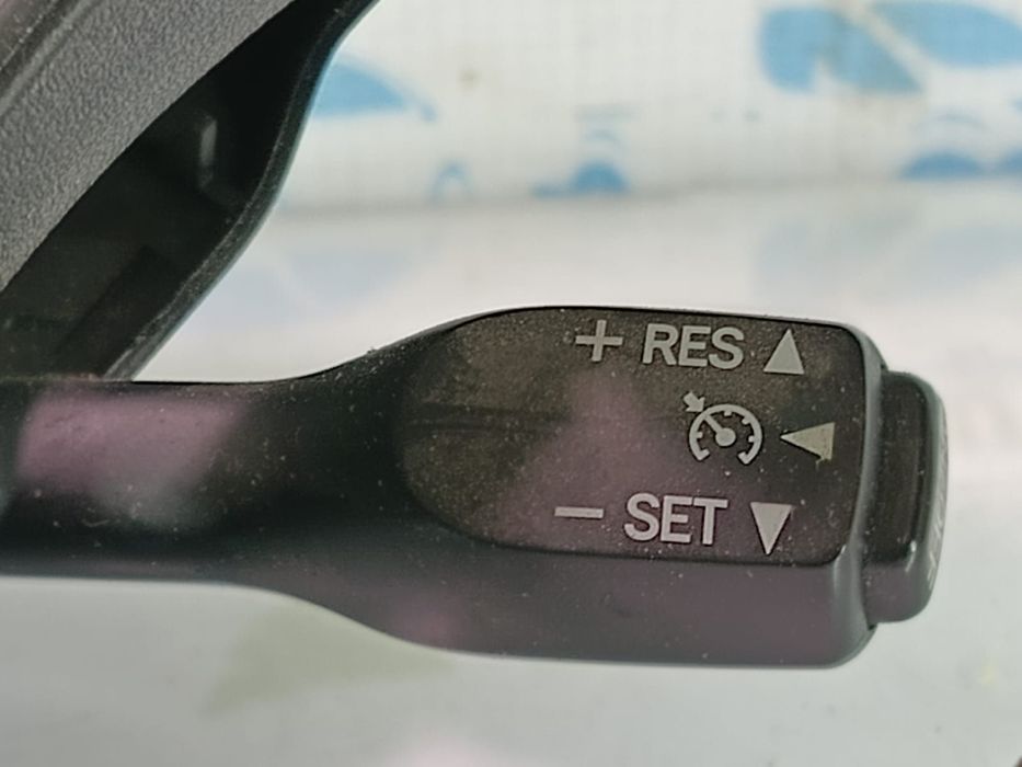 Volan in 3 spite cu comenzi 15a990 Lexus IS XE20  [din 2005 pana  201