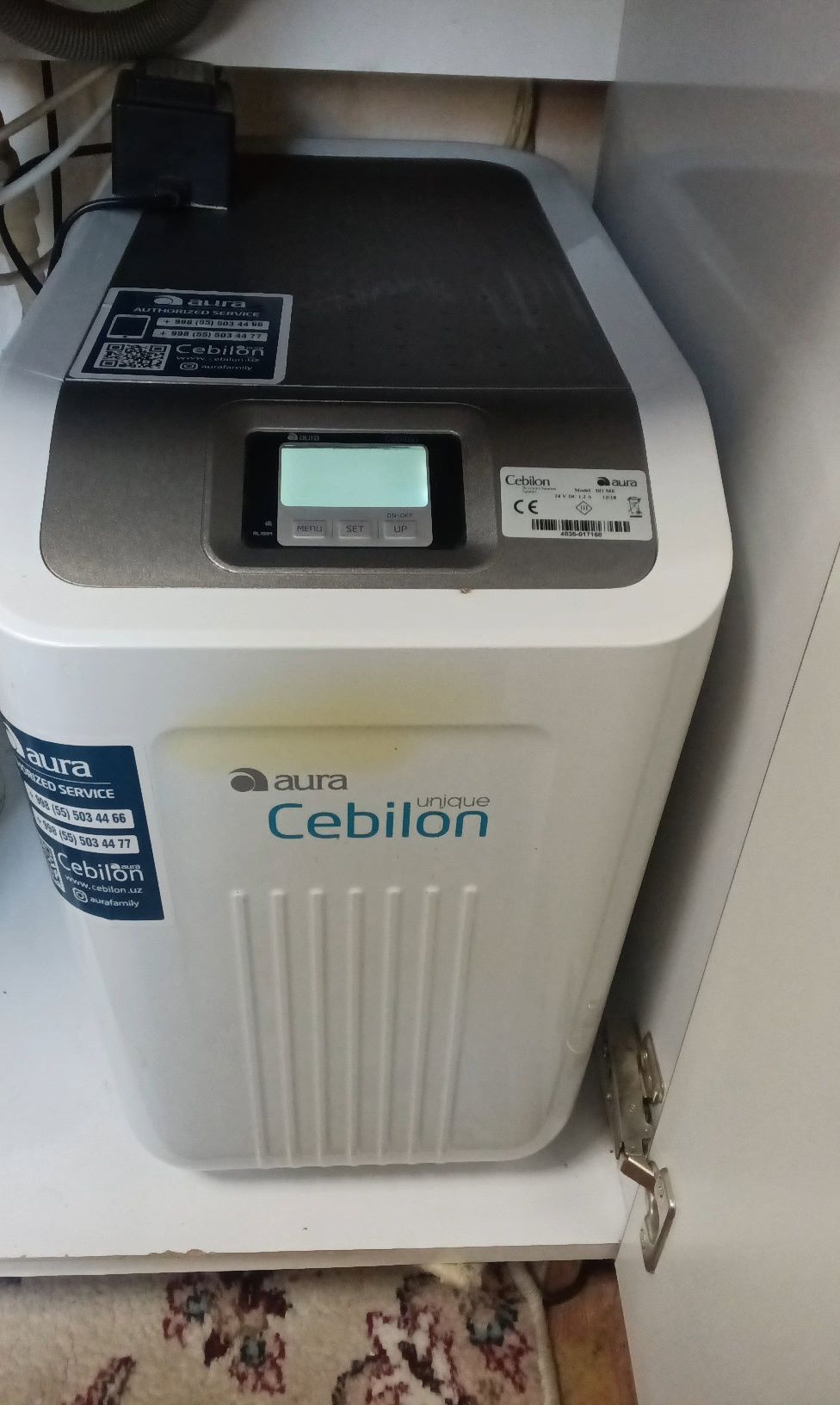 Roboclean  aura chan yutkichi gilam yuvadi yumshoq mebelarni yuvadi