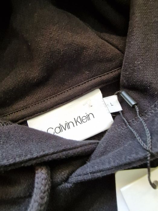 Страхотен мъжки суитчър, CALVIN KLEIN нов с етикет,  размер L