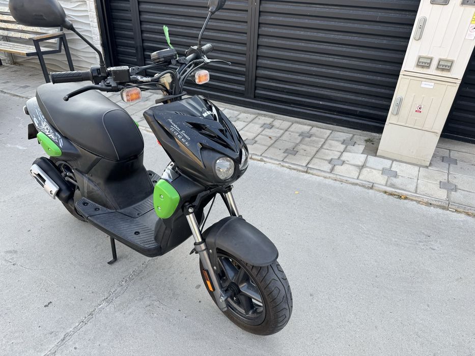 Vand scuter yamaha stunt impecabil
