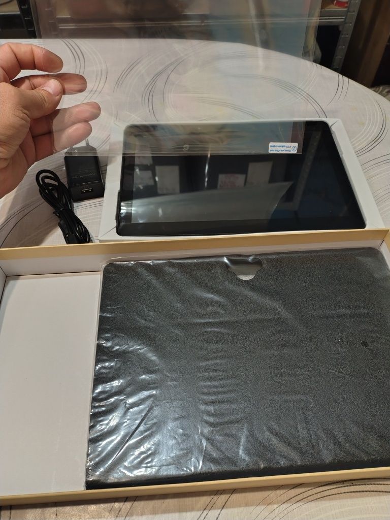Таблет Meberry M6