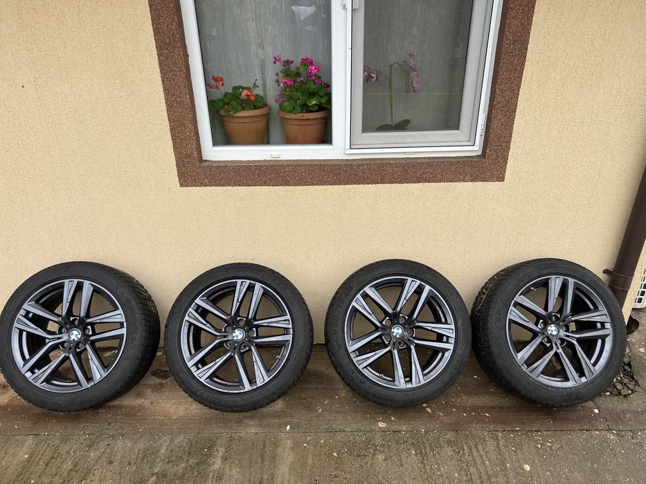 Jante Bmw 18 Anvelope Iarna 245/45 Style 853