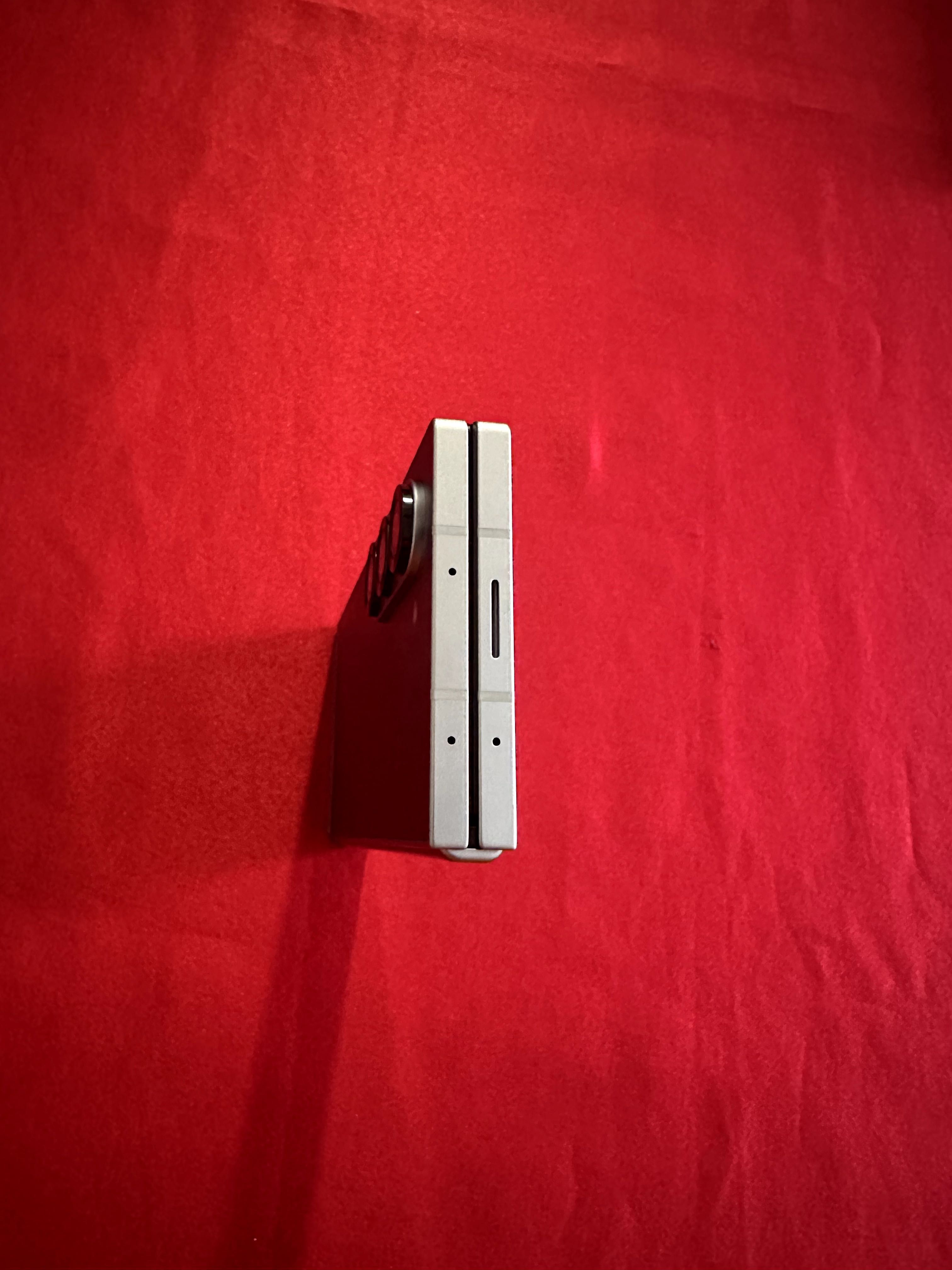 Samsung Galaxy Z Fold 6