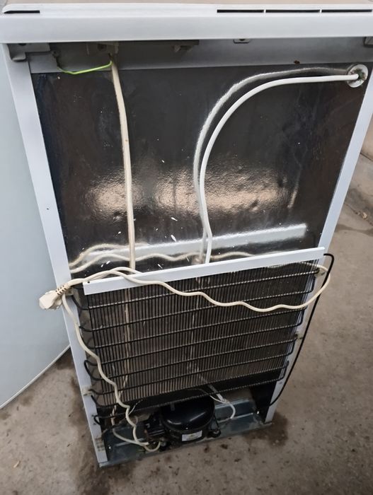 Xolodilnik satiladi. Taza islep turipti