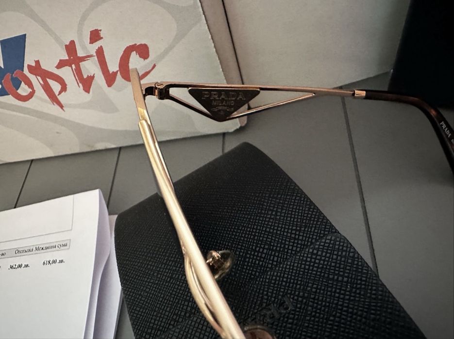Дамски очила Prada