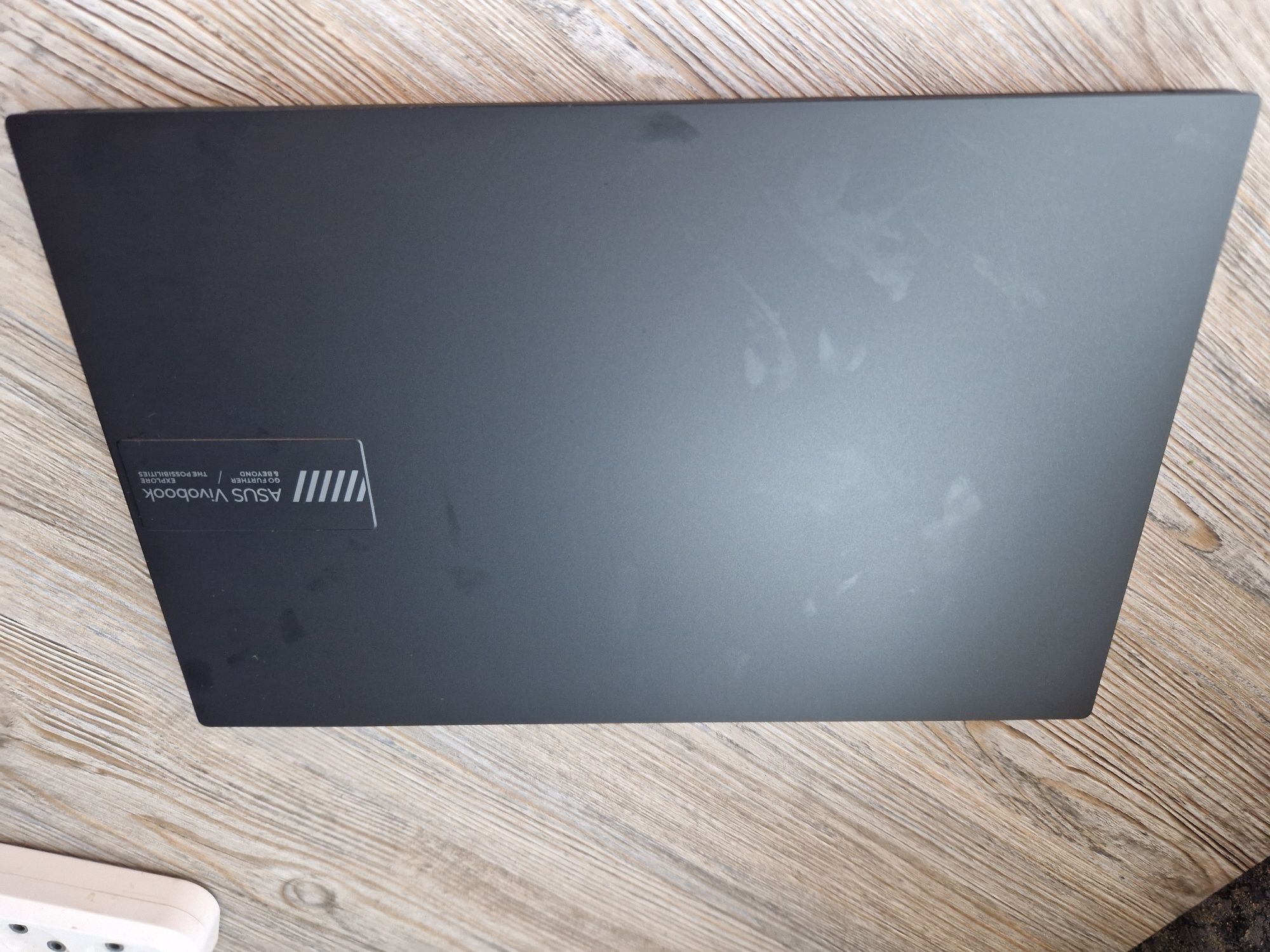 Ноутбук с OLED дисплем Asus Vivobook Go15