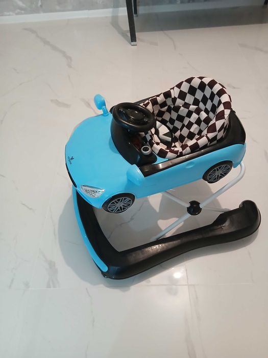 Проходилка паяк за прохождащи деца