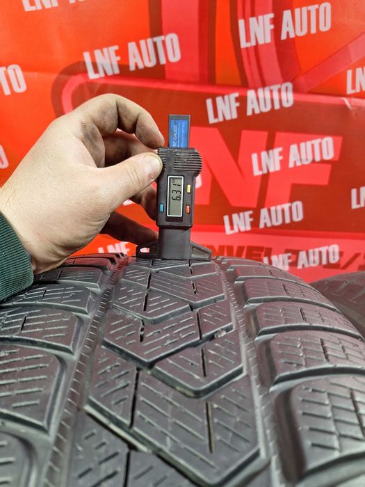 Anvelope de IARNA - 255/55/18 - PIRELLI - 6.3 MM - DOT 2013 RFT