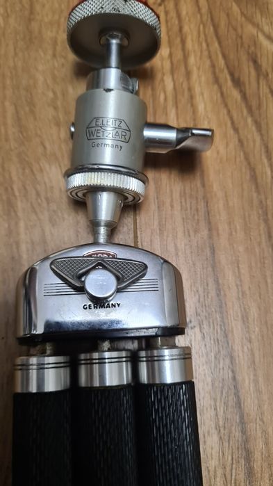 Trepied foto vintage Bilora + cap sferic Leitz Wetzlar