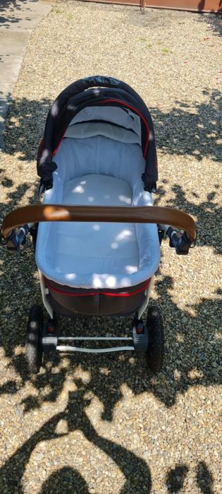 Cărucior pentru copii