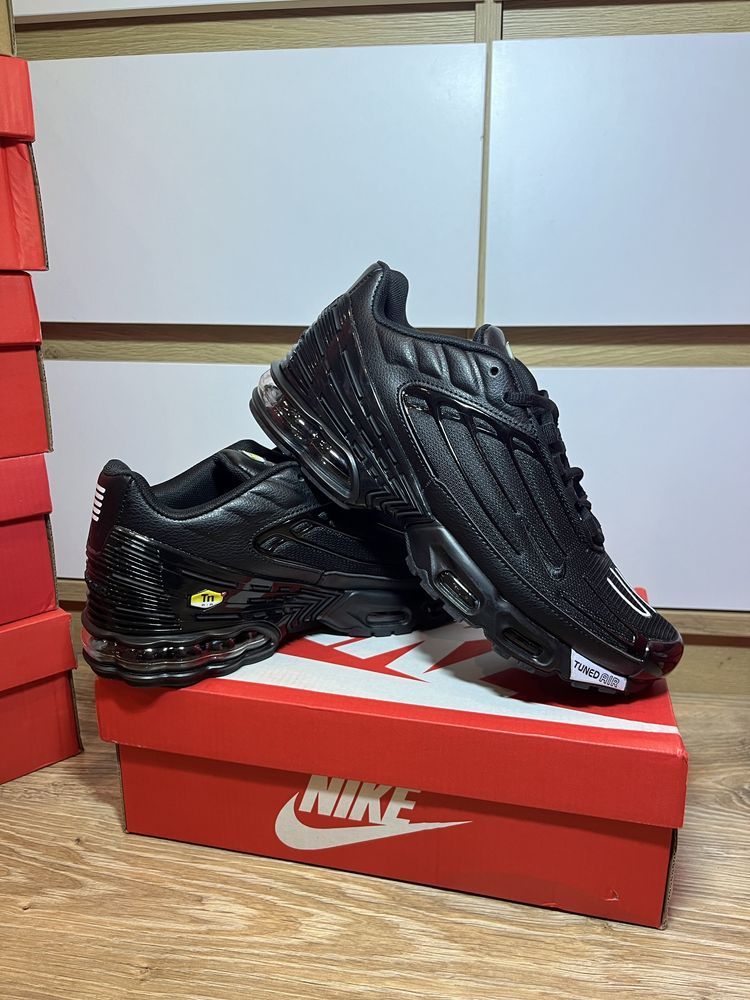 Air Max Plus black номера 42