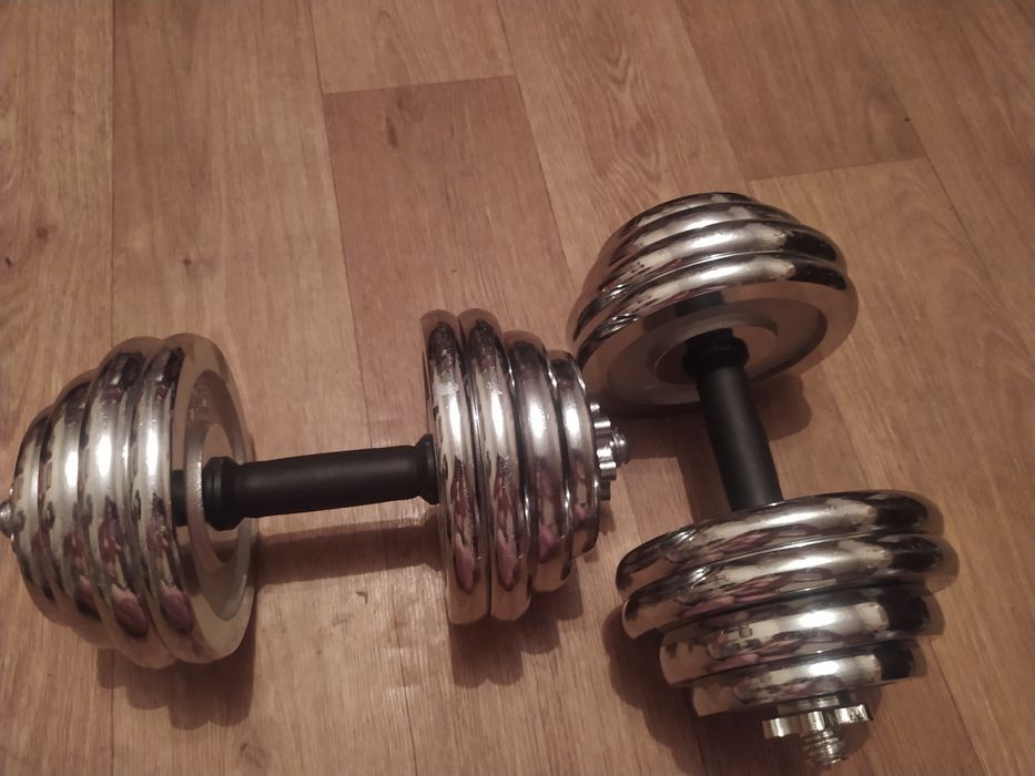 Продам гантели общим весом 38 кг (19 кг+19 кг)