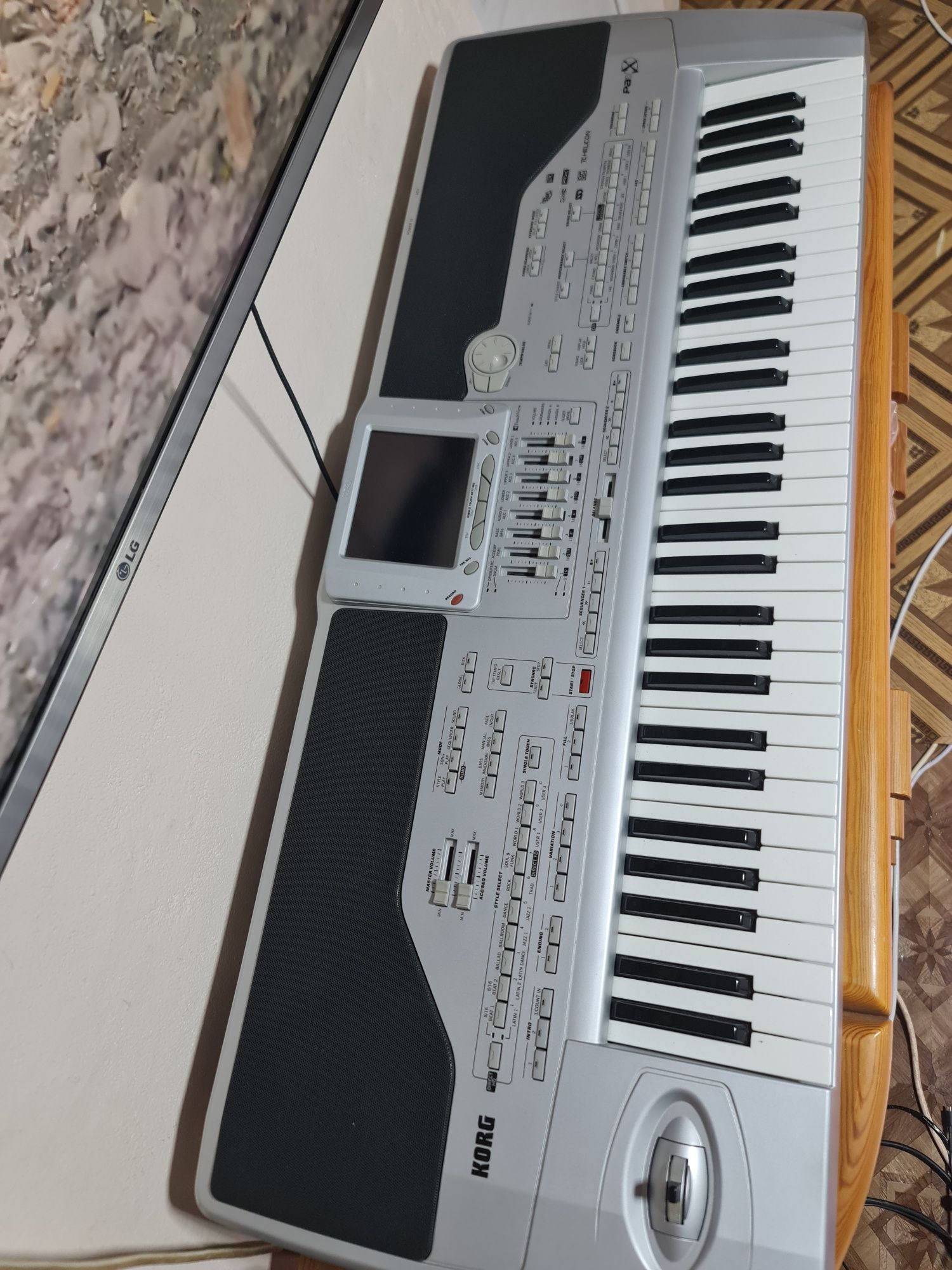 Korg pa1x de Vanzare