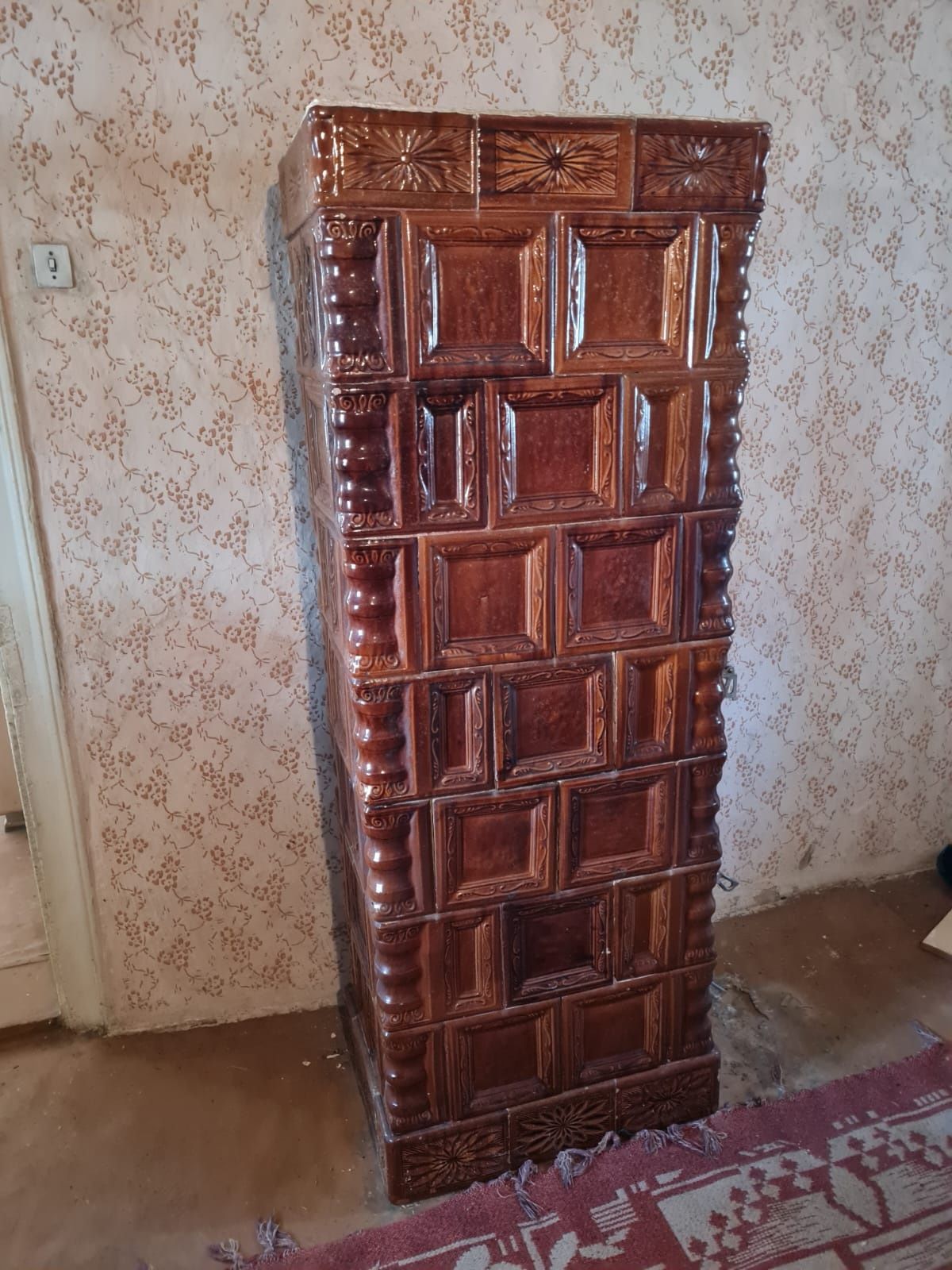 Teracota pe 7 rânduri
Compartiment cuptor.
Este desfacuta și depozitat