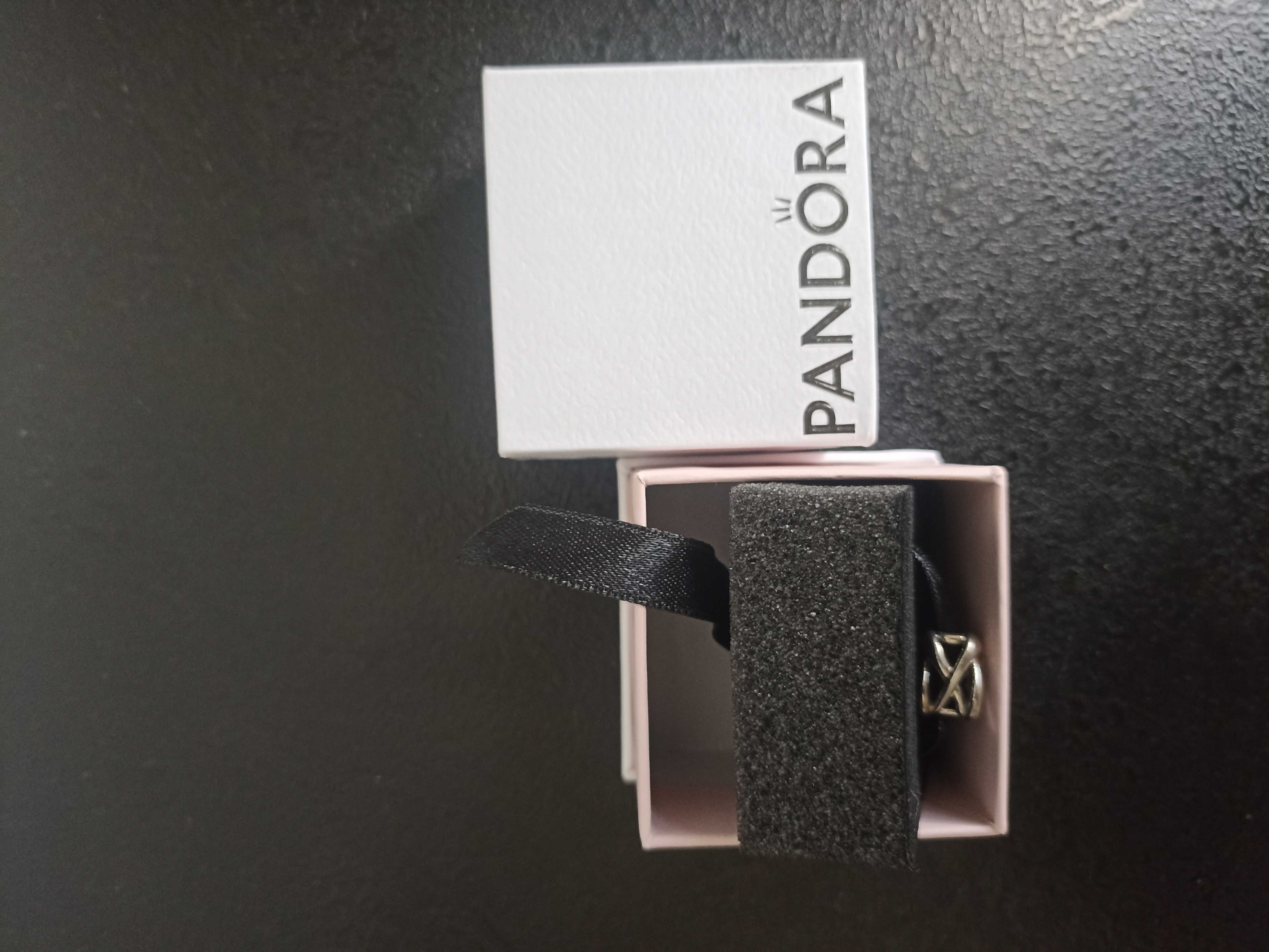 Bijuterie Pandora noua, bratara piele