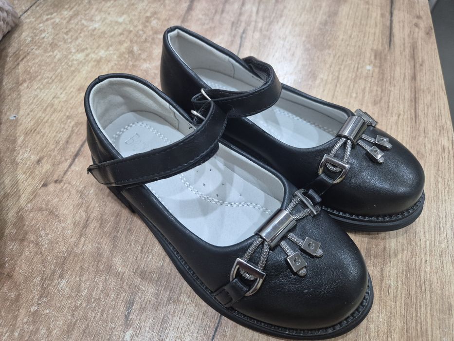 Туфли для девочки