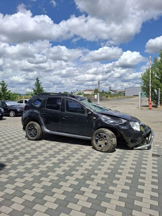 Dezmembram Dacia Duster 1.5 dci 4x2 an fabricatie 2012