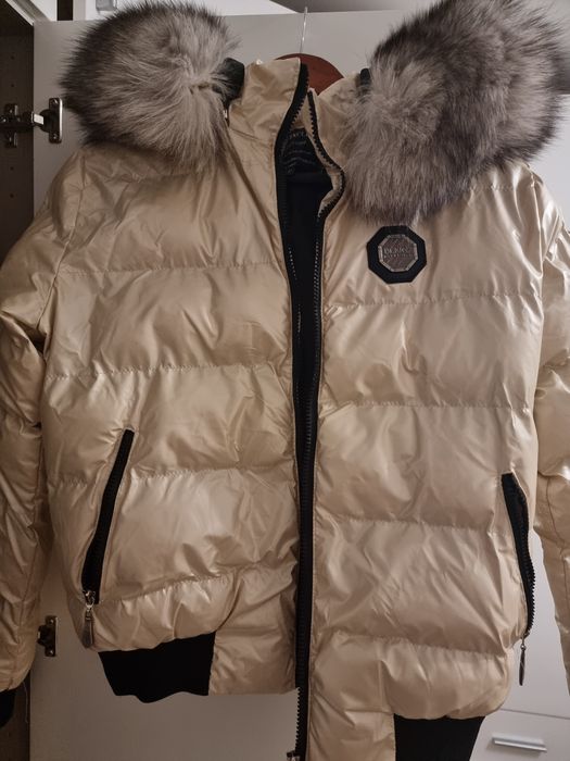 Ново зимно яке с качулка