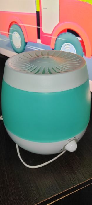 Продам увлажнитель в подарок гигрометр