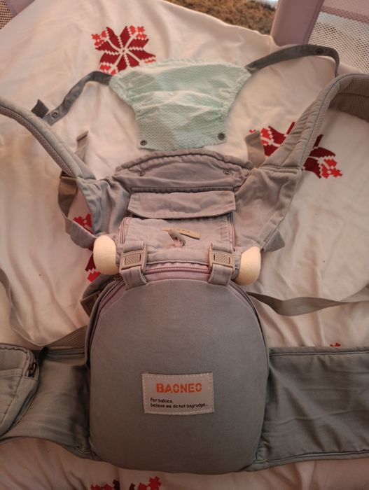 Ham marsupiu bebe ergometric cu scaunel Baoneo