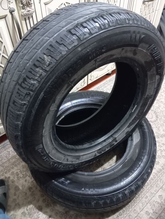 225 70 R16 шины две за 15