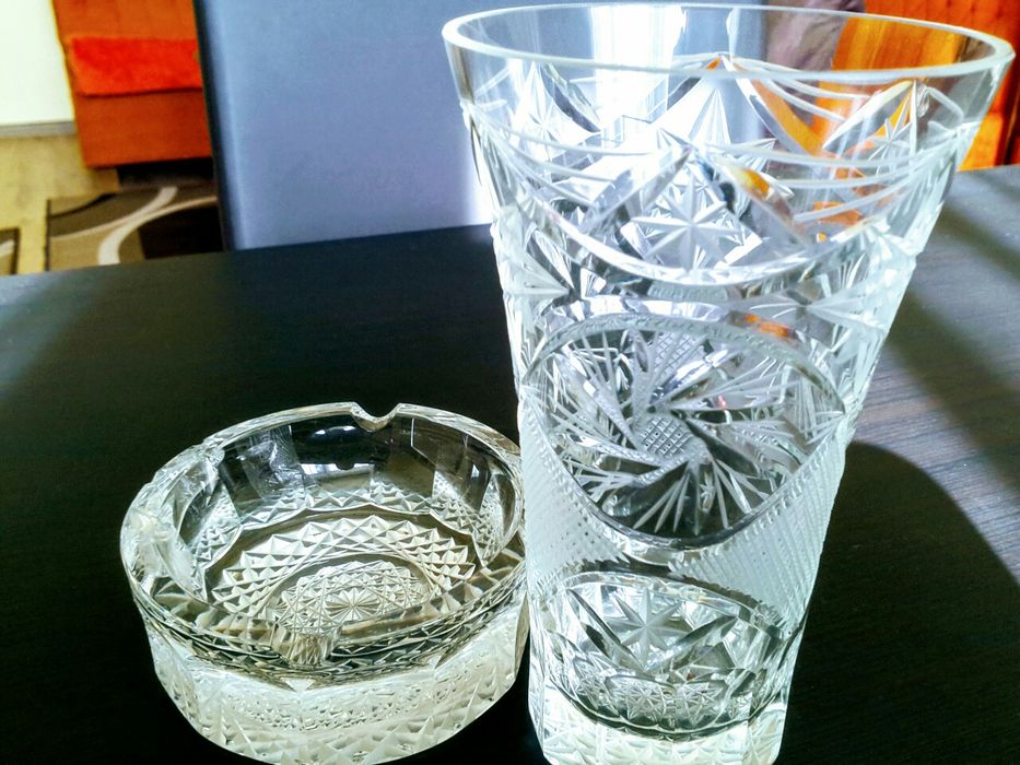 Cristal set , gravat manual.