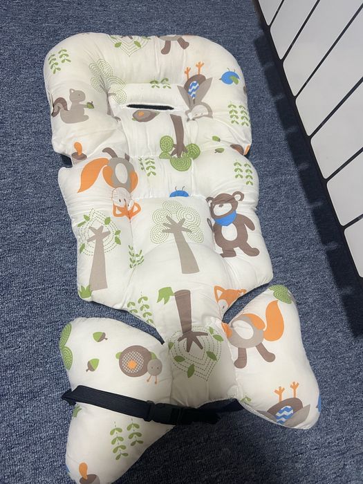 Продается коляска chicco, очень удобная и легкая коляска