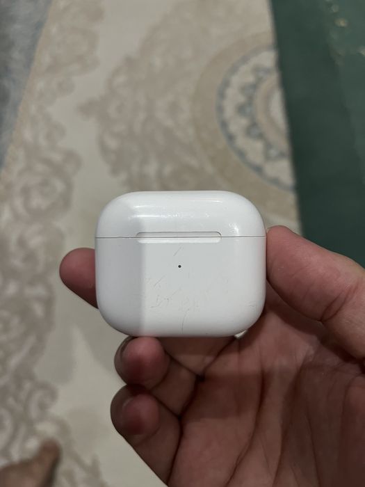 AirPods Pro (1 gen) оригинальный зарядный кейс / без наушников