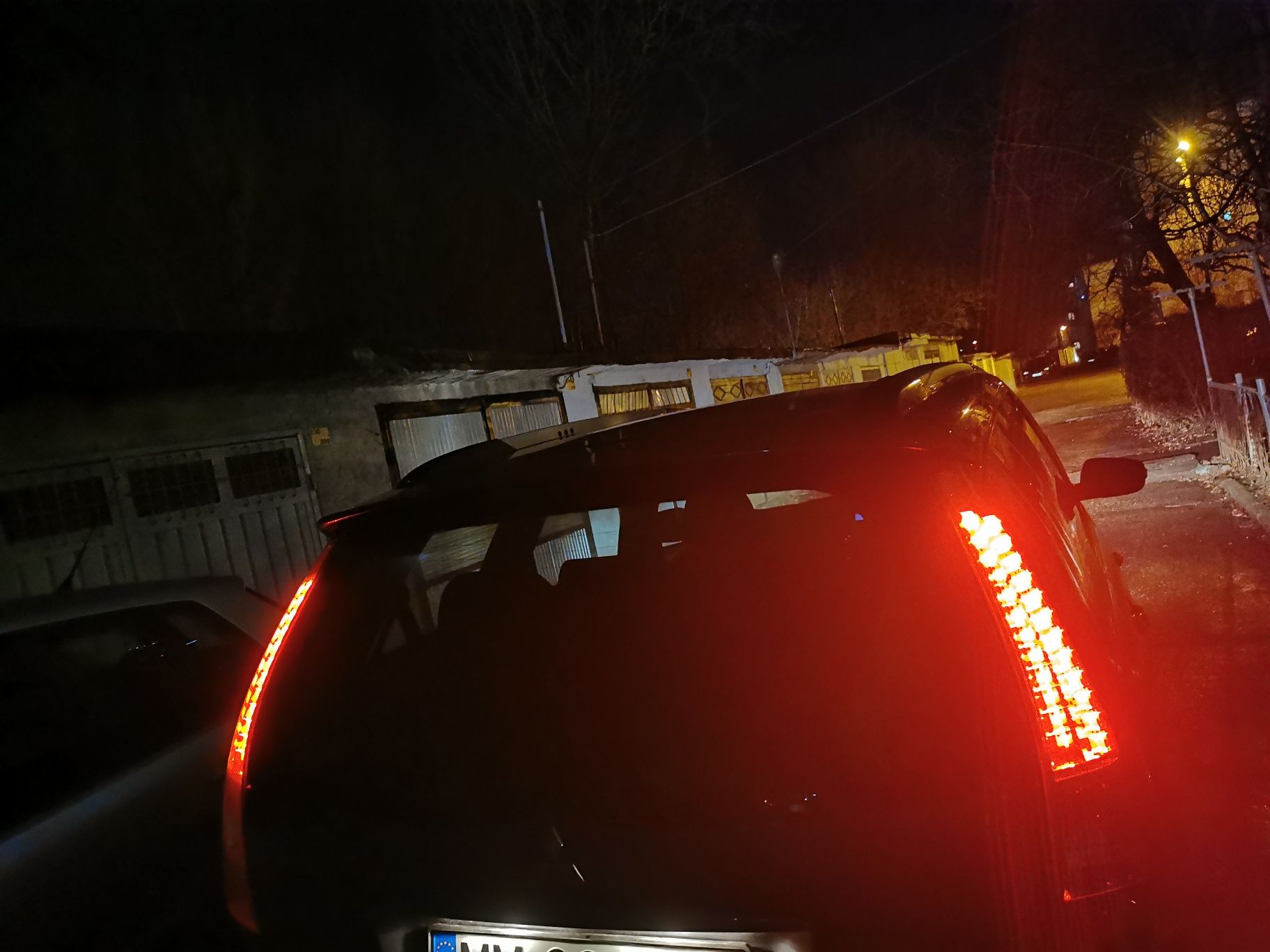 Mitsubishi grandis