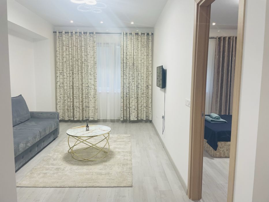 Închiriez apartament regim hotelier