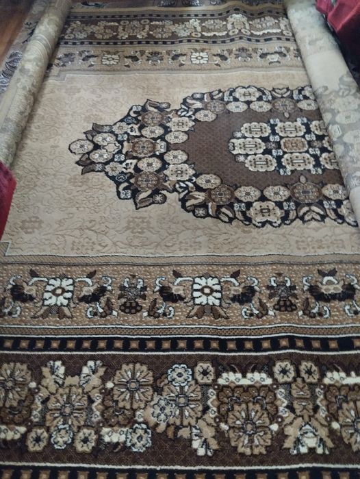 Продам ковёр!В отличном состоянии!