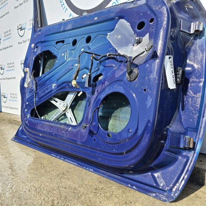 Portiera usa fata stanga Z20Z Opel Zafira B