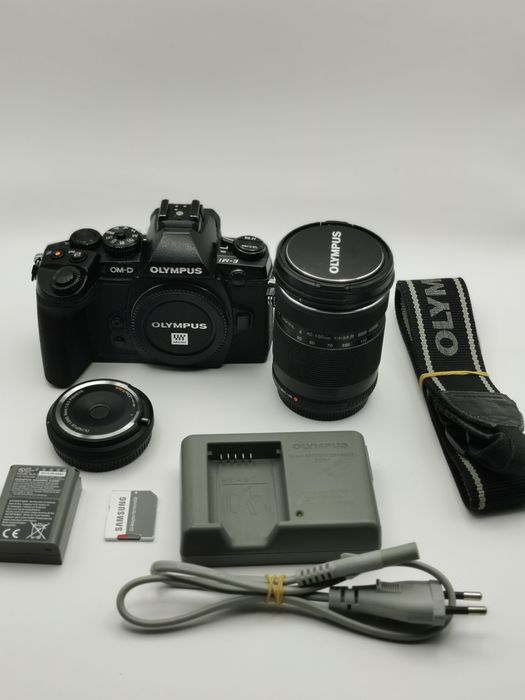 Vând kit foto Olympus E-M1, cu obiectiv 40-150mm F/4-5.6 (gratuit)