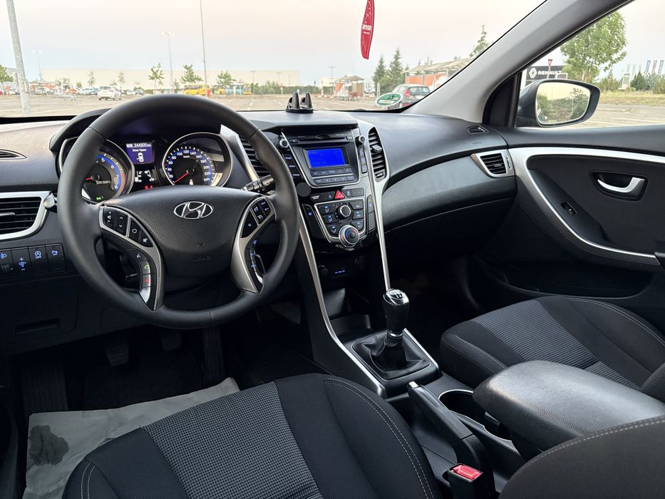 Hyundai i30 2013 1.6 benzina euro 5 6 trepte
