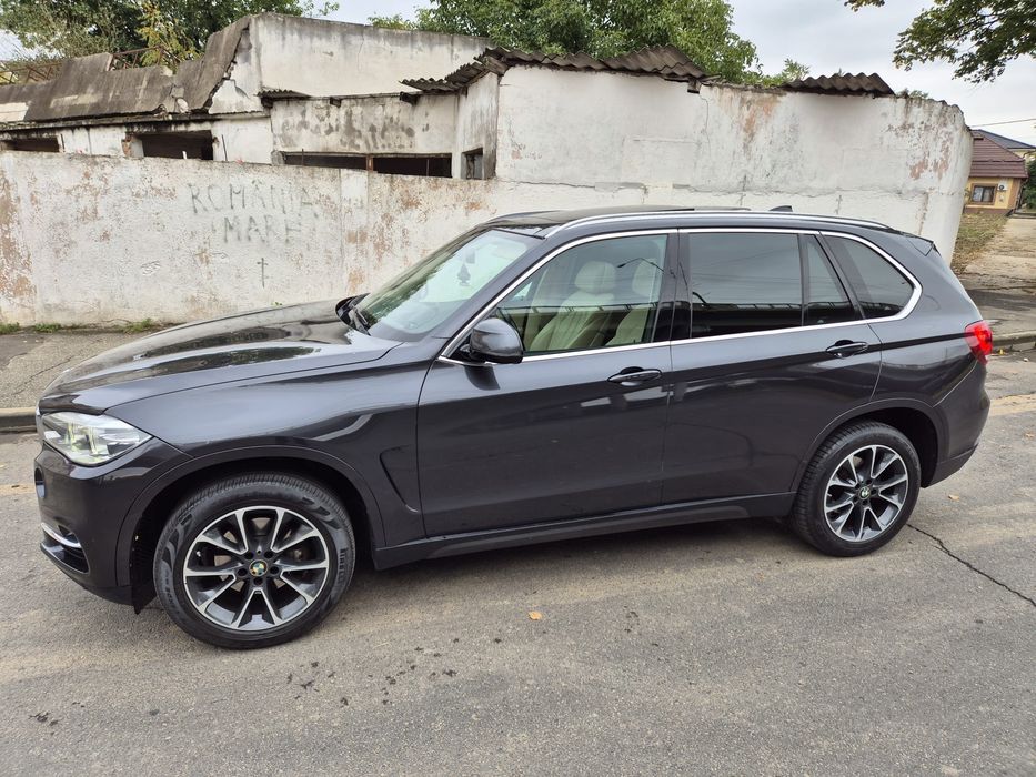 Bmw X5 F15 3.0d 7loc Full euro 6 pret 15900€