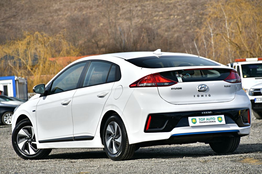 Hyundai Ioniq Hybrid Business //Rate//