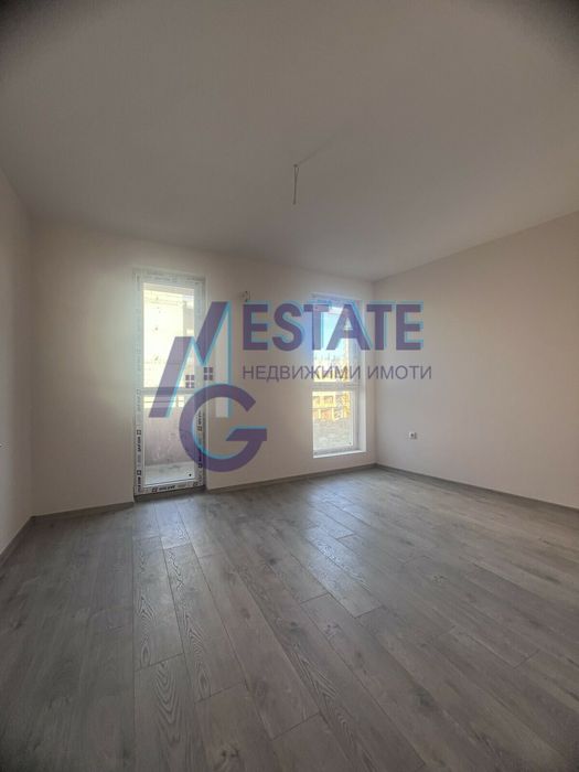 Двустаен апартамент завършен до ключ в сграда с АКТ 16 в гр. Поморие.