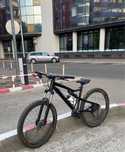 Bicicleta  full suspensioj