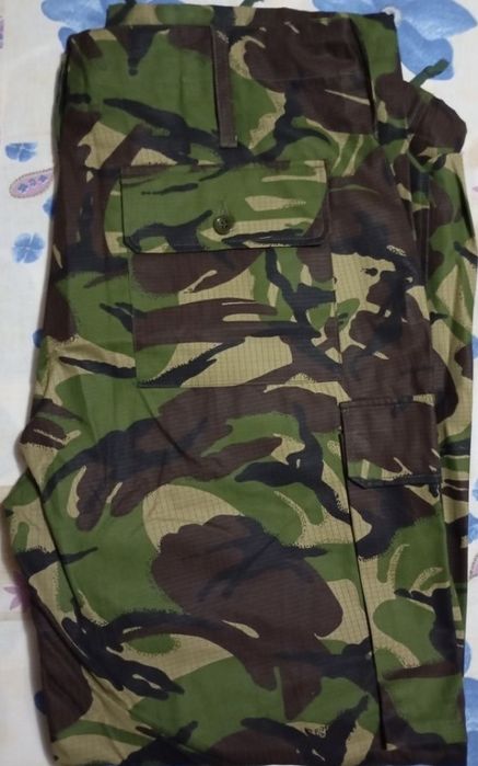 Vând bocanci militari, cizme oras si tinuta