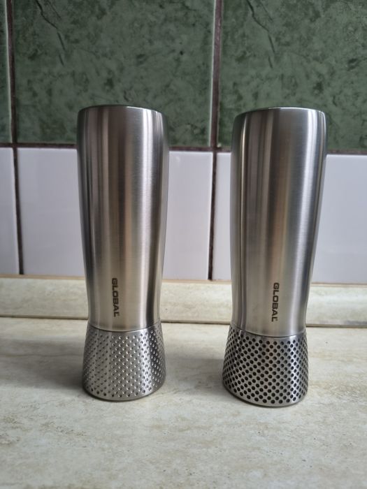 Set 2 râșnițe sare și piper din inox