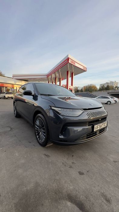 Leapmotor C11 гибрид.