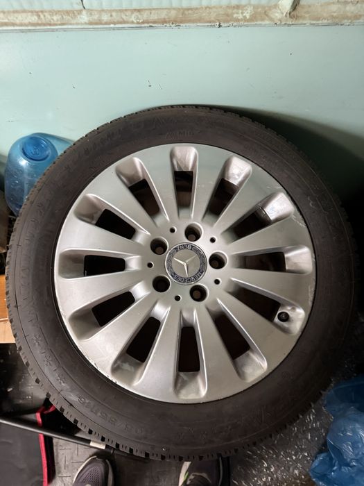 Jante mercedes cu anvelope dunlop iarna