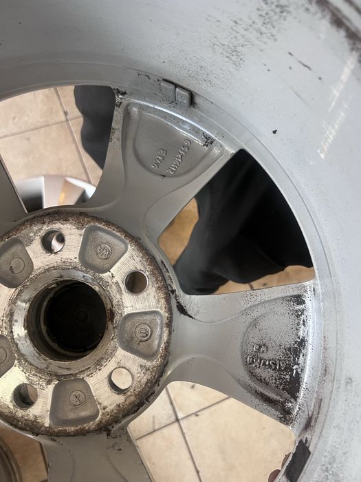 Jante originale skoda 3- 5x112 r16 - fara probleme -1500 lei set