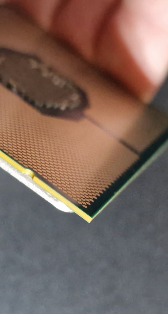 18 ядрен Intel XEON GOLD 6150 18C 36T