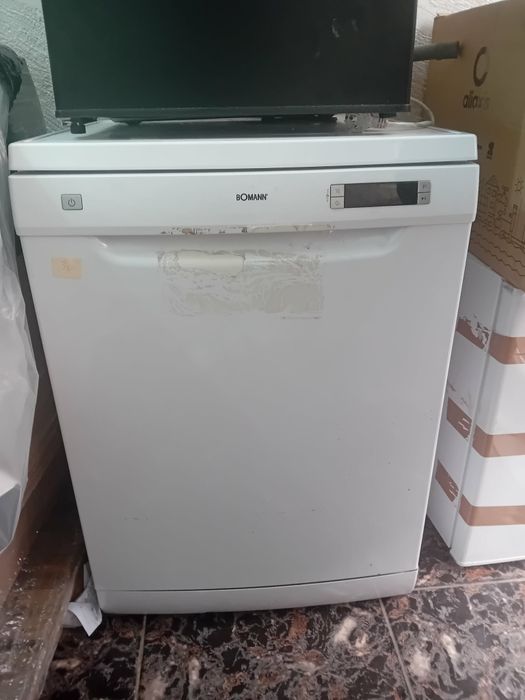 Mașina de spălat vase